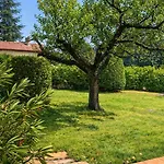 New - Vacation Villa, Pool & Private Parking Saint-Étienne-les-Orgues